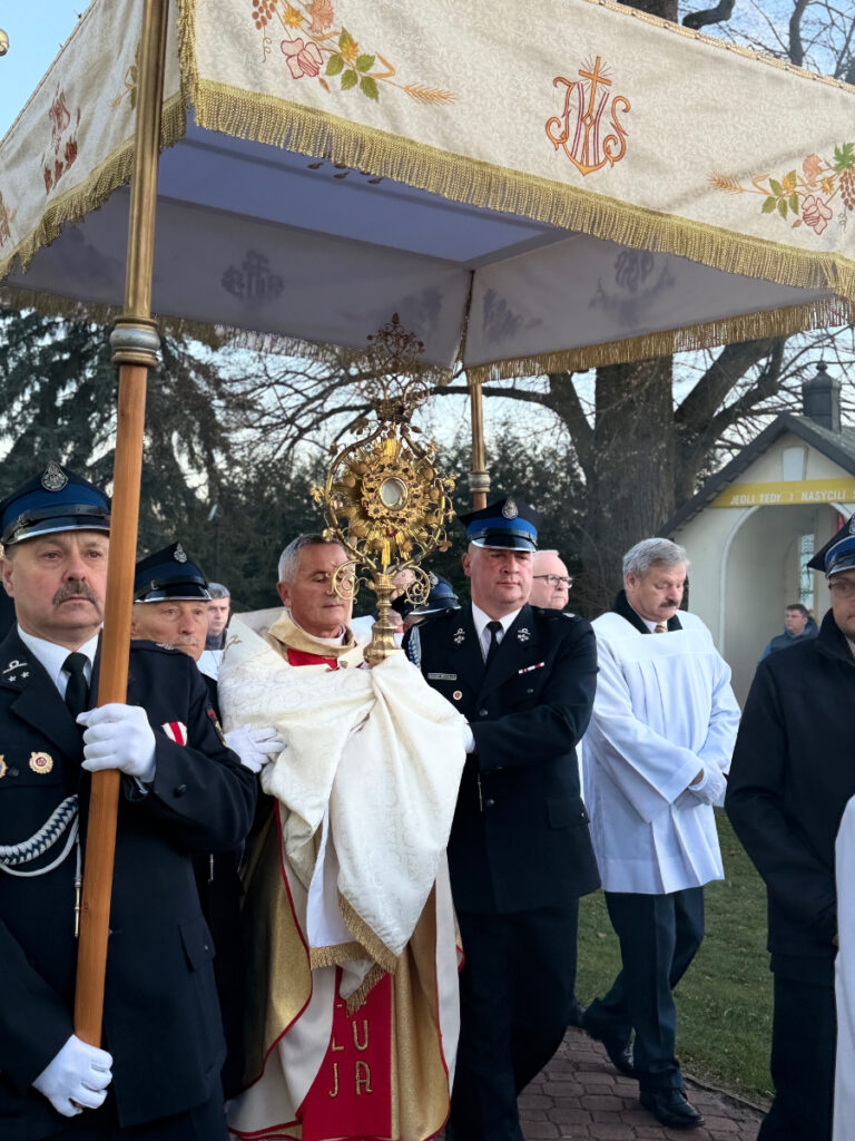 Niedziela Zmartwychwstania Pańskiego – Msza Rezurekcyjna ~ 2026 A.D.