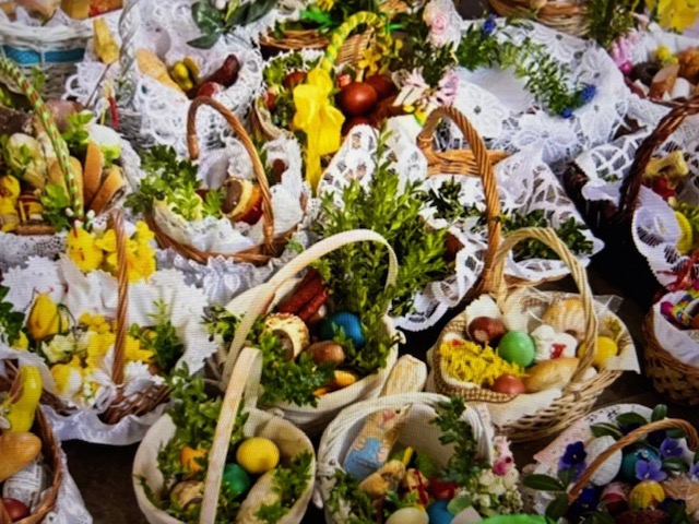 Poświęcenie pokarmów w Wielką Sobotę