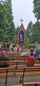W łączności z sanktuarium w Gietrzwałdzie