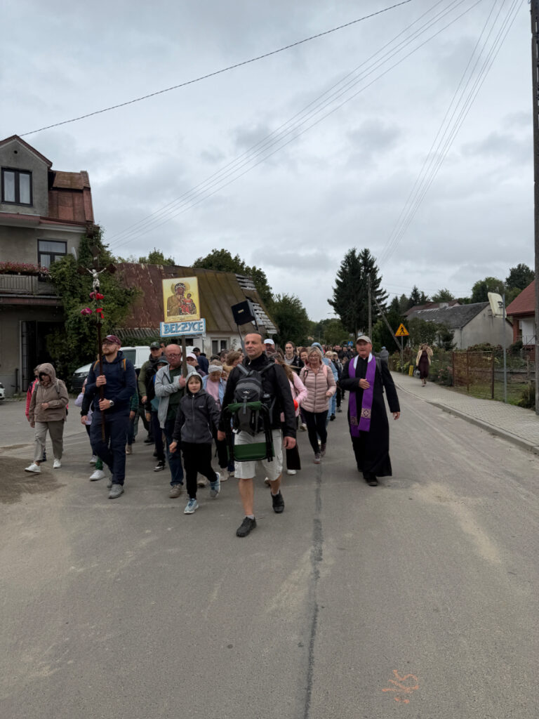 Pielgrzymka piesza do Sanktuarium Matki Bożej Kębelskiej ~ 6 września 2026 A.D.